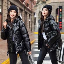 Load image into Gallery viewer, Winter women short parkas jackets casual female thicken warm hooded jackets coat windprood shiny big pocket jackets