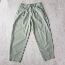 Load image into Gallery viewer, Toppies Denim Pants Women High Waist Harem Pants 2020 Loose Jeans Plus Size Trousers Women Casual Streetwear Pantalon Femme